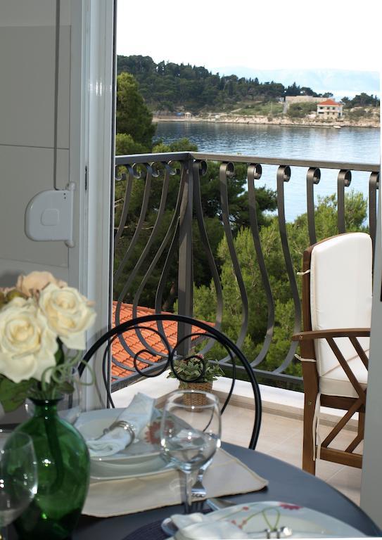 Apartments Issa Makarska Cameră foto